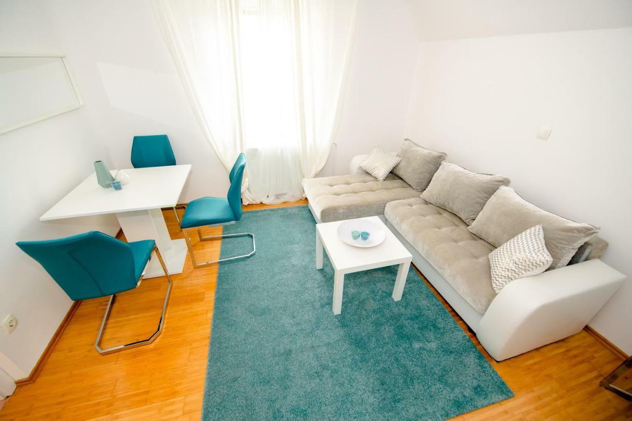 Apartment With View Zirovnica Extérieur photo